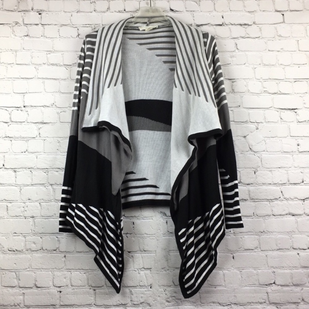 Staring At Stars open front sweater.